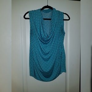 0X Worthington cowl neck sleeveless top